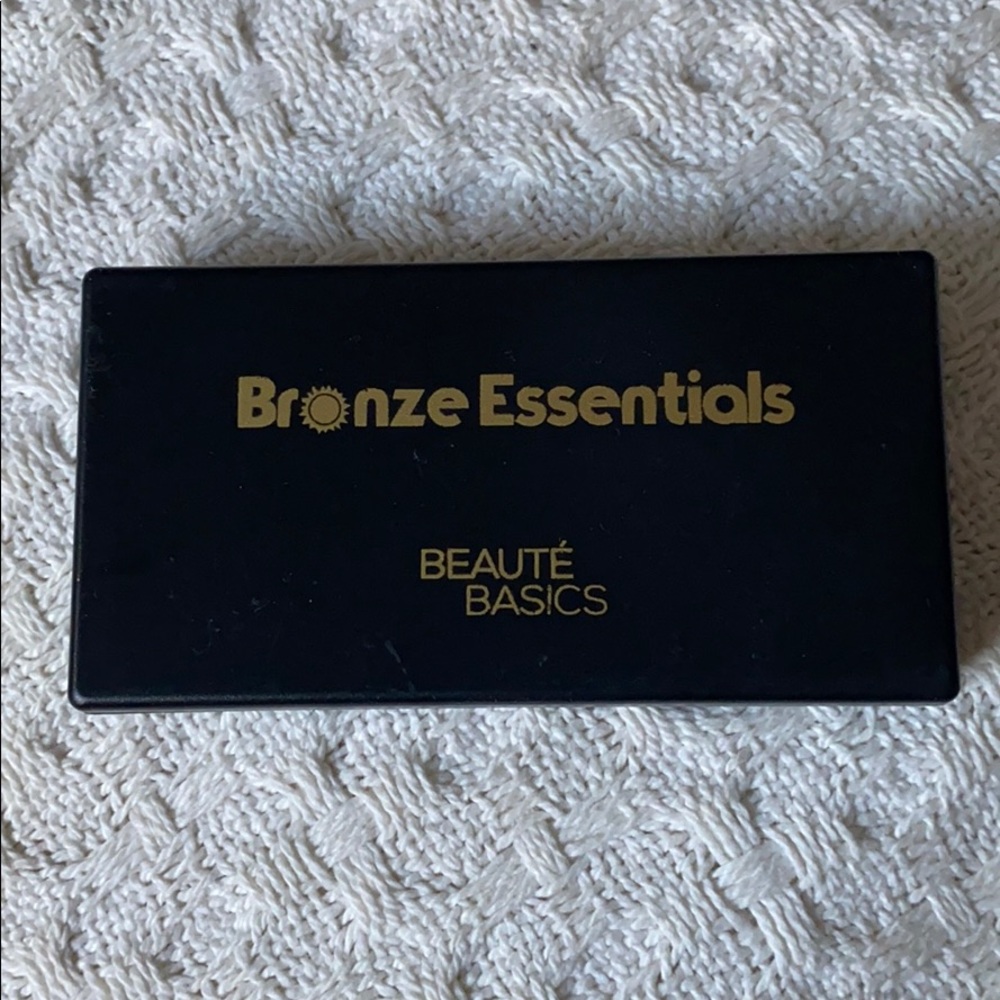 NEW BRONZE ESSENTIALS PALETTE
